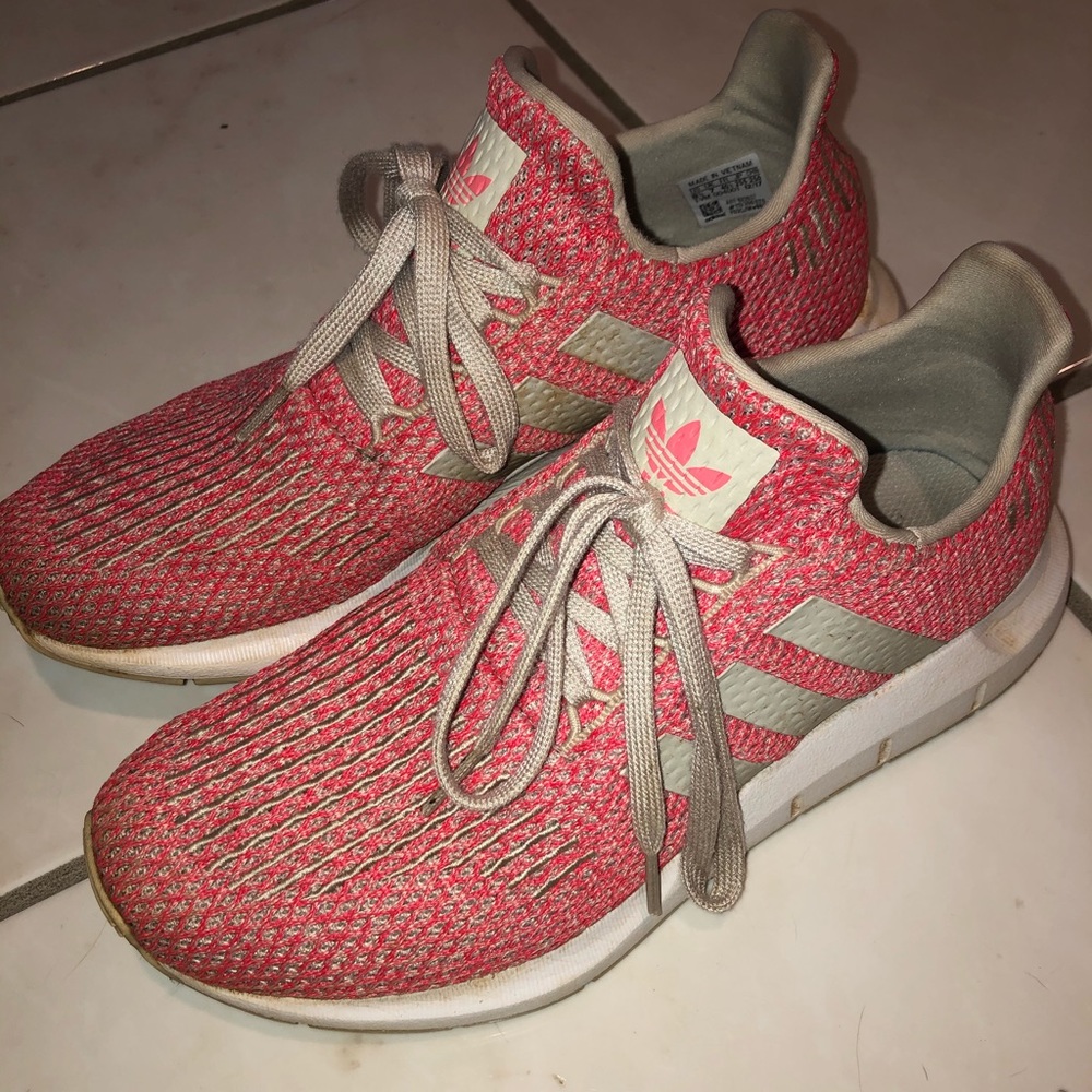 Adidas Swift Run shoes